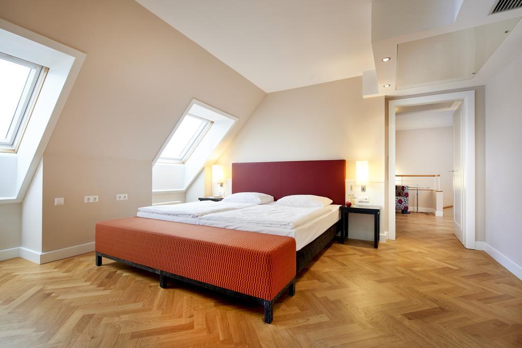 Singerstrasse 21-25 Aparthotel 350M Next To St Stephen'S Square Виена Екстериор снимка